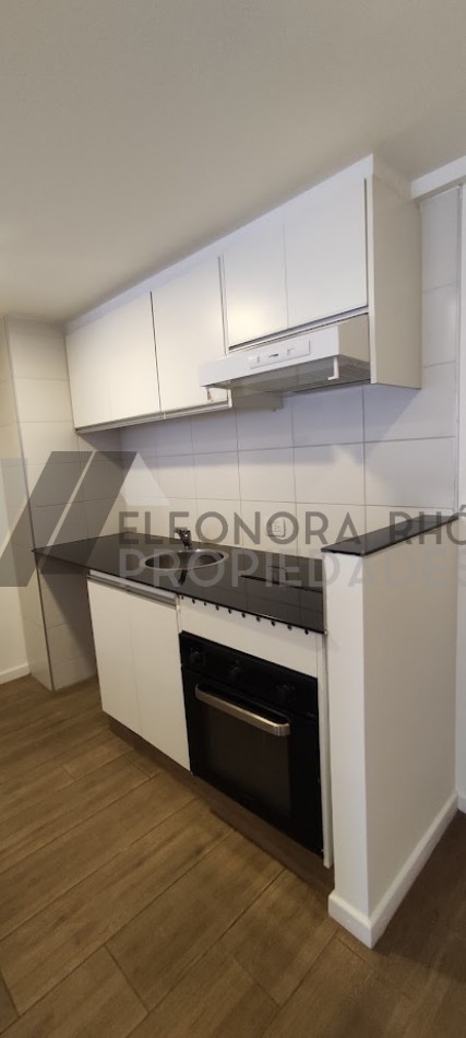 Hermoso departamento de un dormitorio en semipiso (Piso 6)