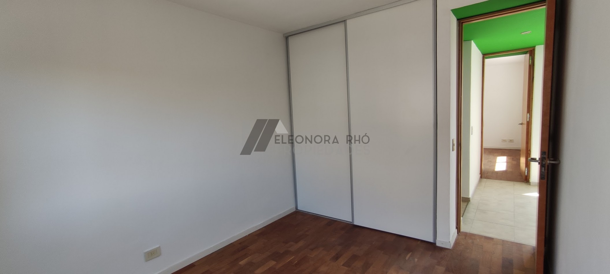 DEPARTAMENTO 2 DORMITORIOS POR ESCALERA (BAJISIMAS EXPENSAS) PISO EXCLUSIVO