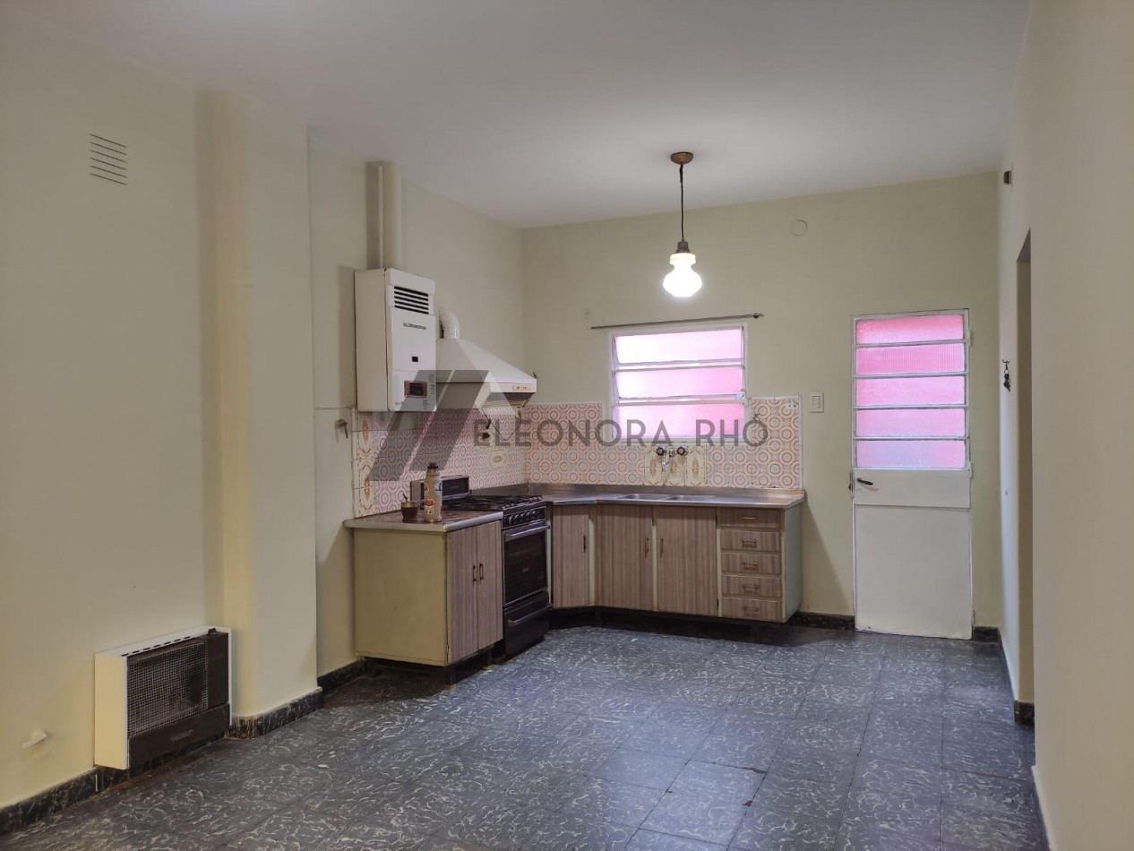 CASA AL FRENTE 2 DORMITORIOS
