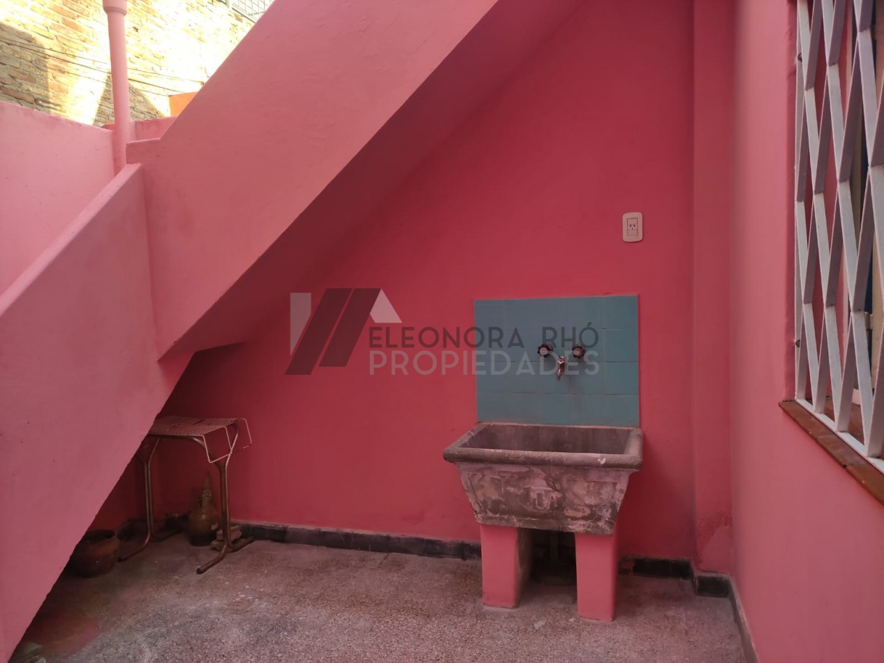 CASA AL FRENTE 2 DORMITORIOS
