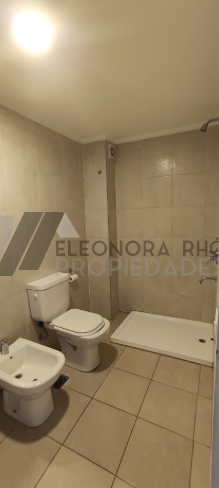 Hermoso departamento de un dormitorio en semipiso (Piso 6)