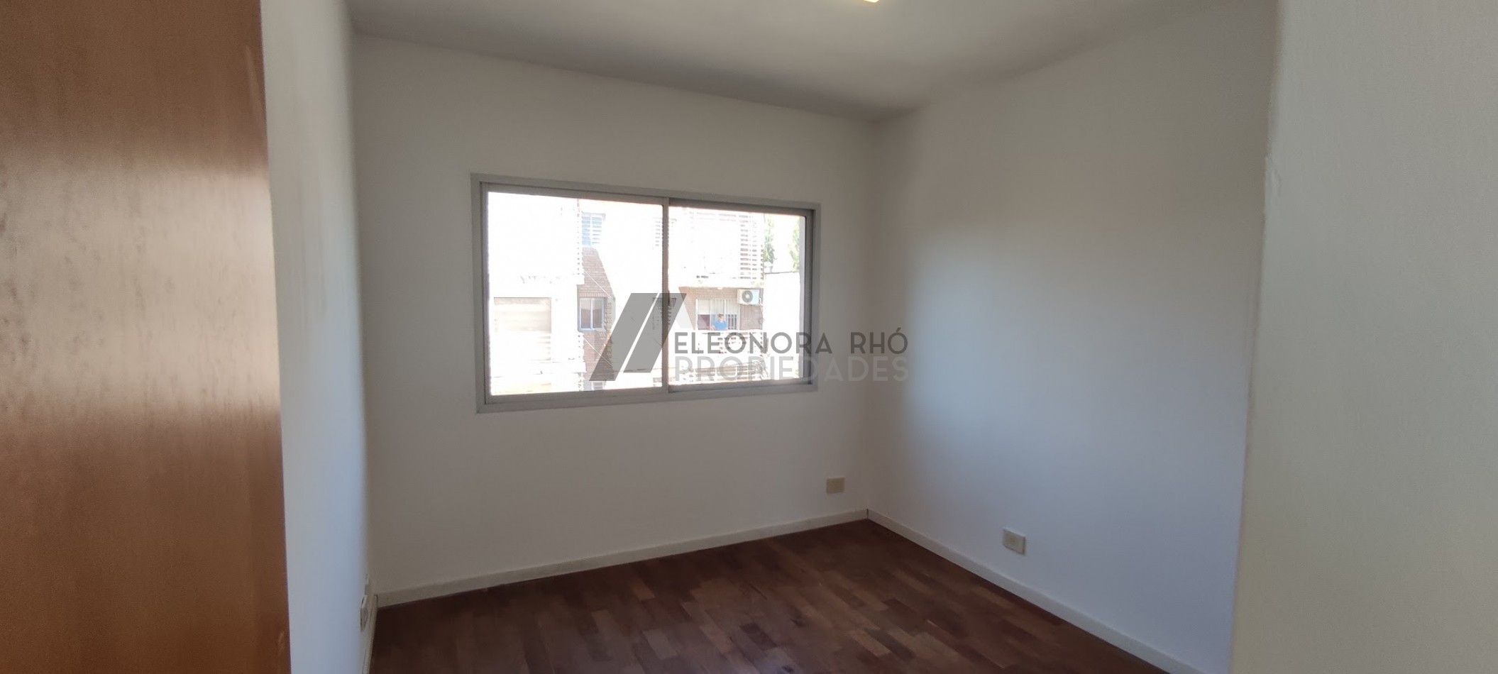 DEPARTAMENTO 2 DORMITORIOS POR ESCALERA (BAJISIMAS EXPENSAS) PISO EXCLUSIVO