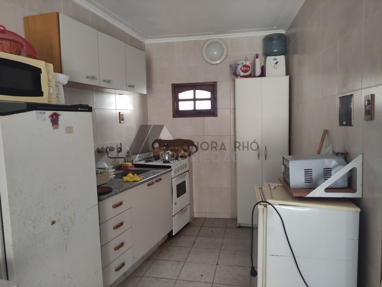 Hermosa casa en esquina 