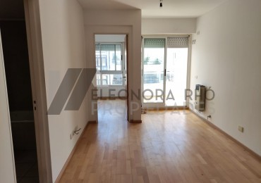 Departamento 1 Dormitorio ,con balcon . Bellisimo y funcional .