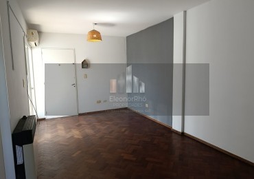 Departamento semipiso con 2 Dorm., balcon Cerrado